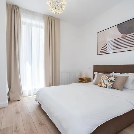 Uphome Aparthotel Bucharest