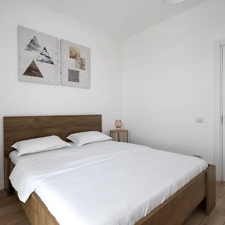 Aparthotel Uphome Bucharest