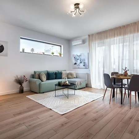 Aparthotel Uphome
