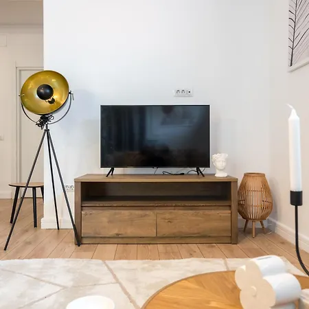 Uphome Aparthotel Bucharest