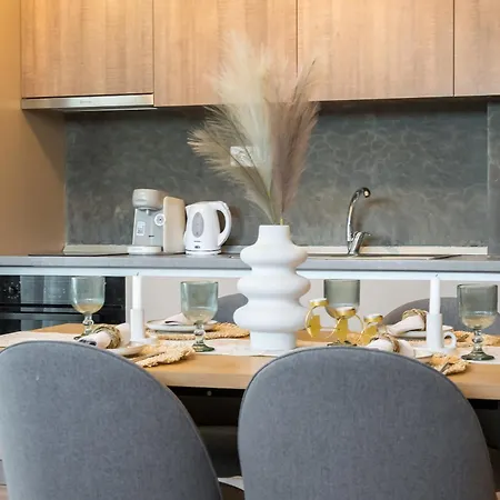 Uphome 4* Bucharest