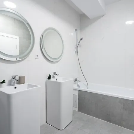 Uphome Apartmanhotel Bukarest