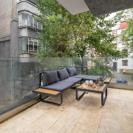 Uphome 4* Bucharest