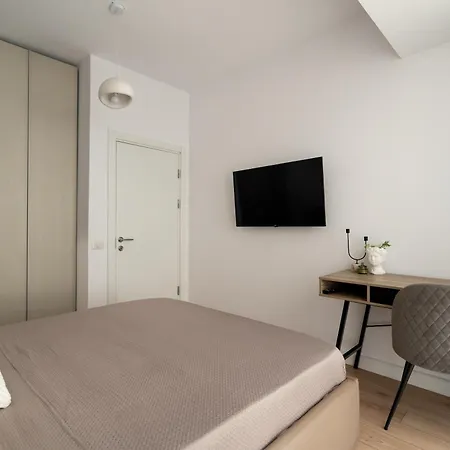 Aparthotel Uphome Bucharest
