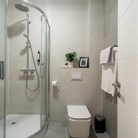Uphome Aparthotel Bucharest