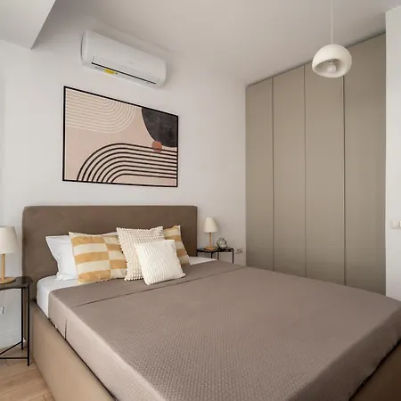 Uphome 4* Bucharest