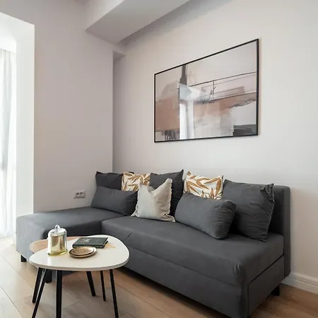 Uphome Aparthotel Bucharest