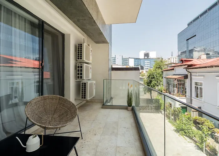 Aparthotel Uphome Boekarest