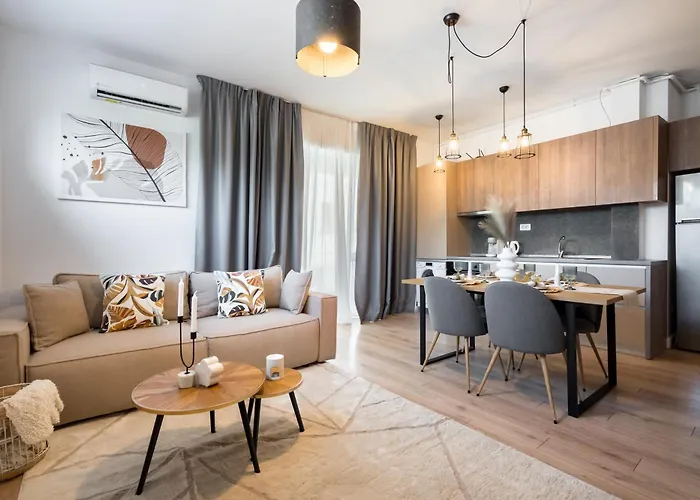 Uphome Aparthotel Boekarest