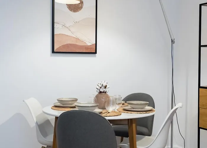 Apart Otel Uphome Bükreş