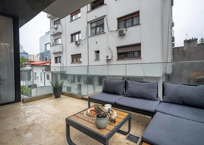 Uphome Aparthotel