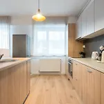 公寓式酒店 Uphome 布加勒斯特